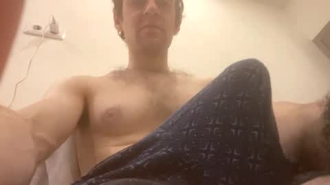 Snapshot of uverinc chatting on March 5, 2025, 3:29 am Uverinc online show from March 5, 2025, 3:29 am