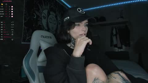 Eva online show from March 3, 2026, 5:30 pm