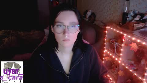 Cara online show from October 18, 2025, 7:14 pm