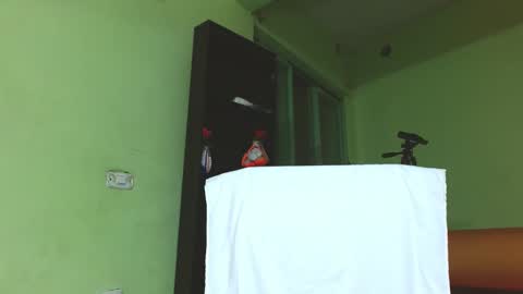 uzaki_007 online show from December 2, 2024, 8:09 am
