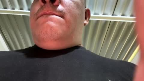 uzaki_007 online show from August 4, 2026, 11:46 am