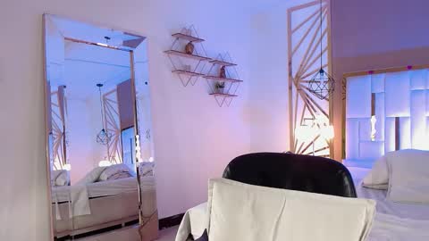 valeriee miller online show from November 12, 2025, 4:40 pm