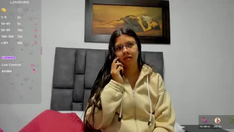 Snapshot of vahiolet_smith chatting on July 16, 2026, 12:22 pm Vahiolet smith online show from July 16, 2026, 12:22 pm