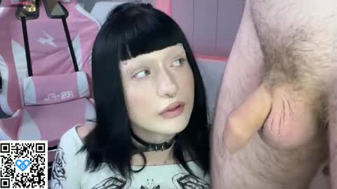 Snapshot of vailyreb chatting on February 3, 2026, 2:55 pm Marin online show from February 3, 2026, 2:55 pm