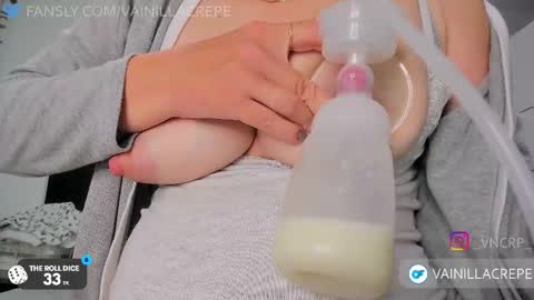 Im Mila my onlyfans is vainillacrepe online show from March 28, 2026, 9:58 pm