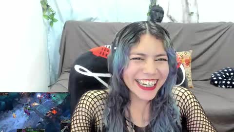 Vaiolet1314 online show from March 5, 2026, 4:30 am