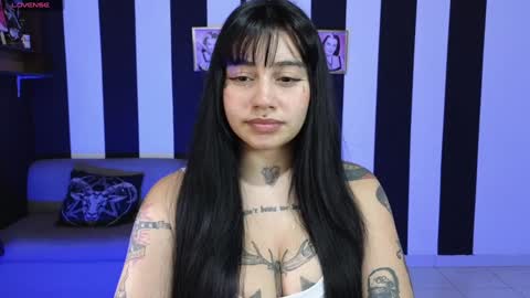Snapshot of val_bardot1 chatting on January 6, 2025, 8:57 am first of all... who are u online show from January 6, 2025, 8:57 am