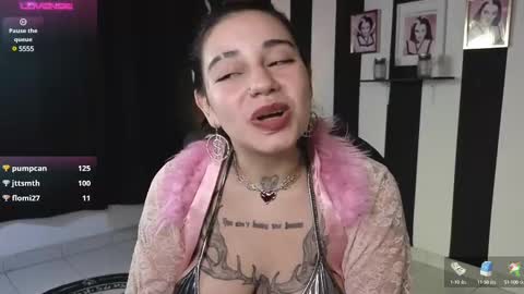 Snapshot of val_bardot1 chatting on February 14, 2025, 9:24 am first of all... who are u online show from February 14, 2025, 9:24 am