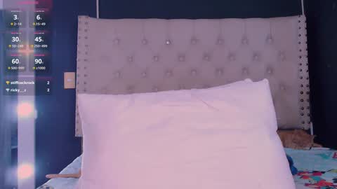 Snapshot of valen_thompson chatting on February 7, 2025, 11:55 pm IG-valen mendoza99  twitter valenthompson99 online show from February 7, 2025, 11:55 pm