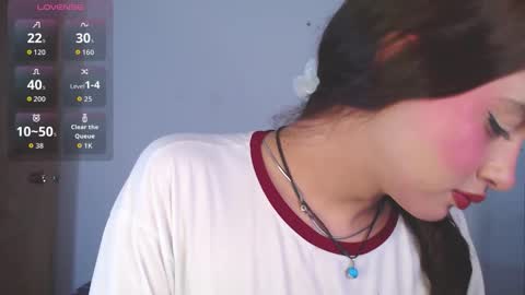 Snapshot of valen_thompson chatting on October 17, 2025, 2:48 am IG-valen mendoza99  twitter valenthompson99 online show from October 17, 2025, 2:48 am