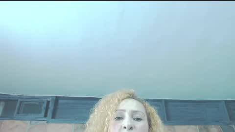 Snapshot of valenciajaqueline45 chatting on June 25, 2026, 12:10 am Katyy Love online show from June 25, 2026, 12:10 am