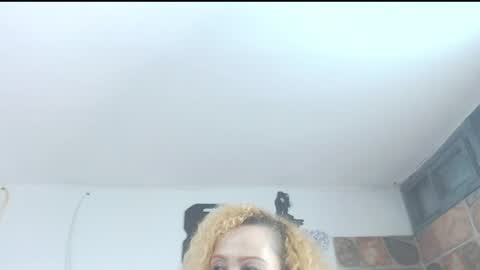 Snapshot of valenciajaqueline45 chatting on July 21, 2026, 10:01 pm Katyy Love online show from July 21, 2026, 10:01 pm