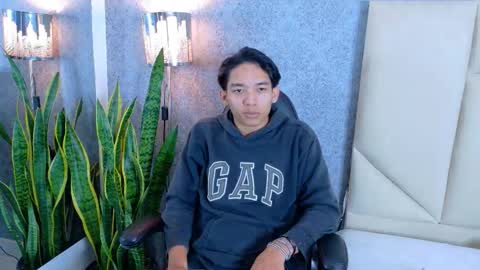 Snapshot of valenorlerot chatting on October 29, 2025, 5:31 am Valenor online show from October 29, 2025, 5:31 am