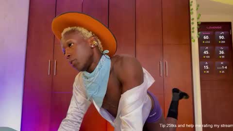   Valentin  independent Cam Boy     online show from January 5, 2025, 11:26 am