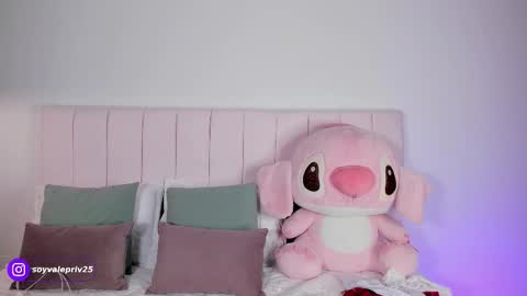 Valentina Torres online show from October 20, 2025, 2:39 pm