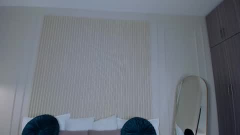 Valentina Torres online show from January 13, 2026, 1:11 am