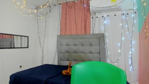 Snapshot of valentina_0_ chatting on January 26, 2025, 6:38 am Valentina online show from January 26, 2025, 6:38 am