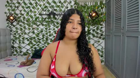 Snapshot of valentina_0_ chatting on January 15, 2026, 12:21 pm Valentina online show from January 15, 2026, 12:21 pm