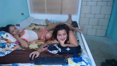 valentina_237 online show from December 11, 2024, 5:32 am
