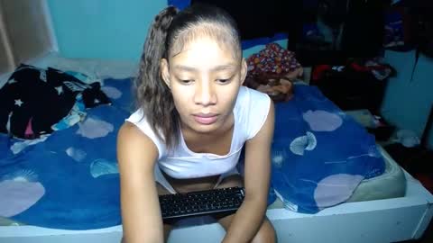 valentina_237 online show from December 19, 2024, 4:13 am