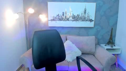 Valentina online show from March 3, 2026, 8:04 pm