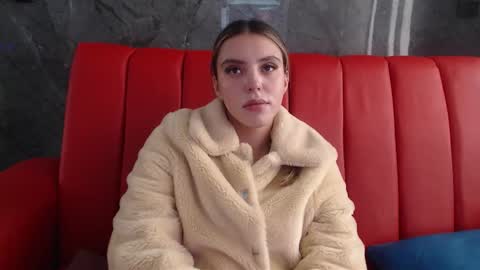 Snapshot of valentina_red18 chatting on March 24, 2026, 4:23 pm Valentina online show from March 24, 2026, 4:23 pm