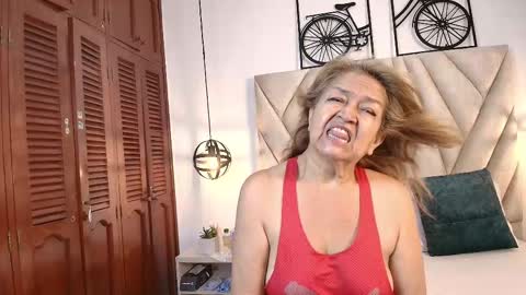 Ana online show from February 27, 2025, 7:26 pm