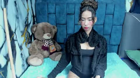 Snapshot of valentinaklean1 chatting on June 2, 2026, 1:40 am valentinaklean1 online show from June 2, 2026, 1:40 am