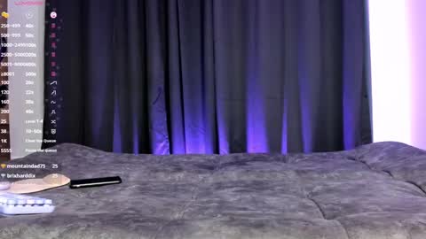 valentinaroyal online show from January 13, 2025, 4:50 am