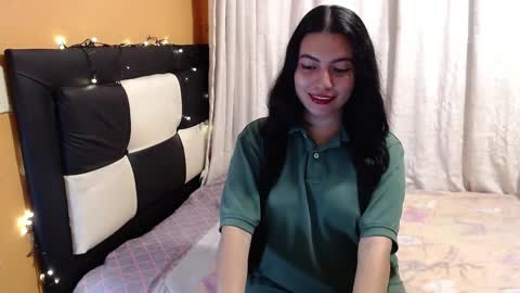 valentinasmith18 online show from April 1, 2026, 12:00 am