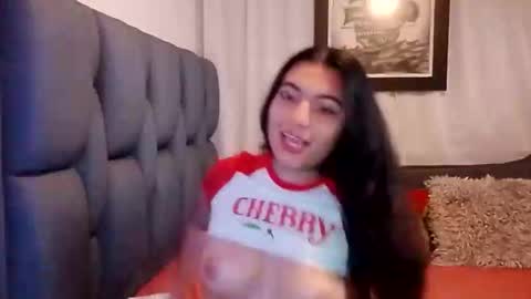 Snapshot of valentinasmith18 chatting on May 21, 2026, 11:56 pm valentinasmith18 online show from May 21, 2026, 11:56 pm