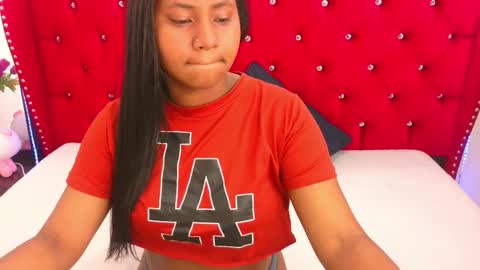 Snapshot of valentinavega18x chatting on April 13, 2026, 8:42 am valentina vega online show from April 13, 2026, 8:42 am