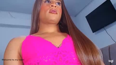 VALENTINA   online show from March 25, 2026, 7:20 pm