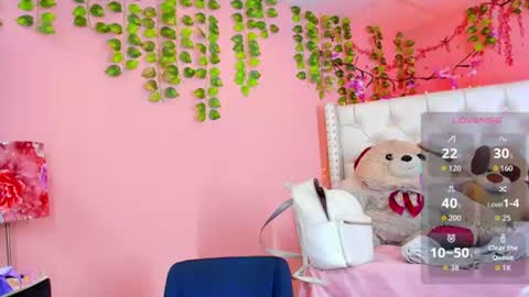Snapshot of valentinee_xo chatting on June 23, 2026, 6:11 am valentinee_xo online show from June 23, 2026, 6:11 am