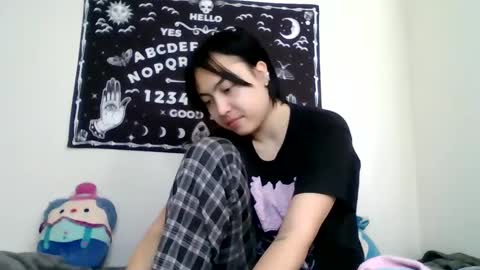 ValentineKitty online show from December 23, 2024, 8:36 pm