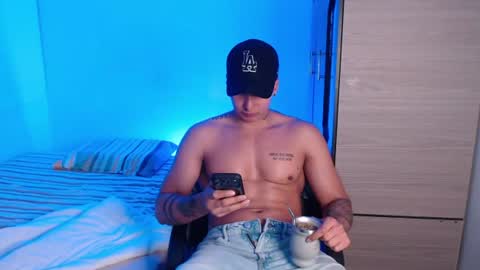 Snapshot of valentinosex_1 chatting on August 6, 2026, 8:55 pm VALENTINO online show from August 6, 2026, 8:55 pm