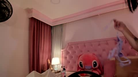 Vale Toro  online show from January 19, 2025, 11:45 am