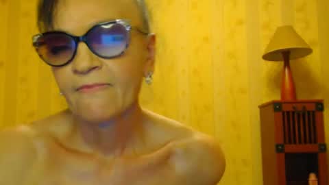 valentijm online show from March 9, 2025, 11:58 am