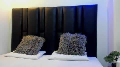 valeri_tafur online show from January 21, 2025, 11:03 am