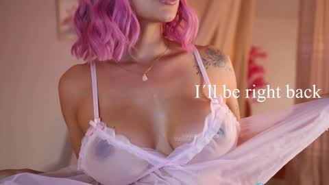 Snapshot of valeria_orozco chatting on January 10, 2025, 2:46 am valeria_orozco online show from January 10, 2025, 2:46 am