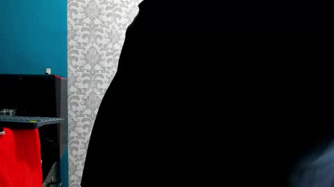 Costume lover online show from February 2, 2026, 2:38 pm