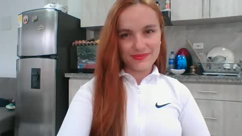 Snapshot of valeriafrannco chatting on June 3, 2026, 9:42 pm valeriafrannco online show from June 3, 2026, 9:42 pm