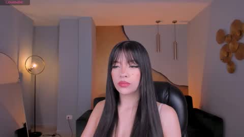 Valeria online show from October 23, 2025, 4:01 am