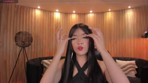 Valeria online show from November 9, 2025, 11:47 pm