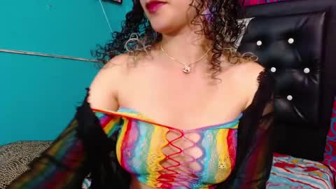 Snapshot of valerie_mase chatting on January 16, 2026, 9:30 pm vale online show from January 16, 2026, 9:30 pm