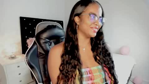 Valerie Blake online show from May 2, 2026, 9:31 pm