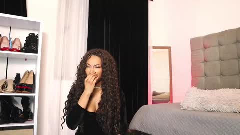 Valerie Style3 online show from February 20, 2025, 9:55 am