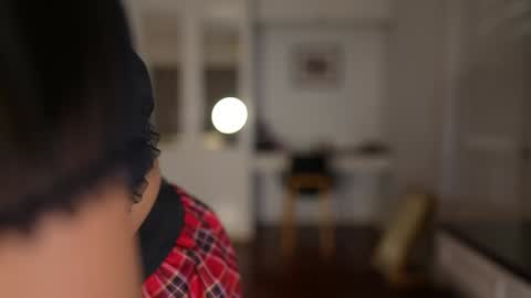 Valerie online show from September 21, 2025, 2:24 am