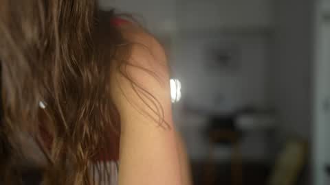 Valerie online show from October 5, 2025, 7:28 am