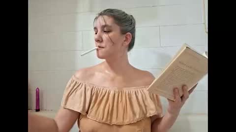 Snapshot of valerierayne13 chatting on March 16, 2026, 5:55 am ValerieRayne online show from March 16, 2026, 5:55 am